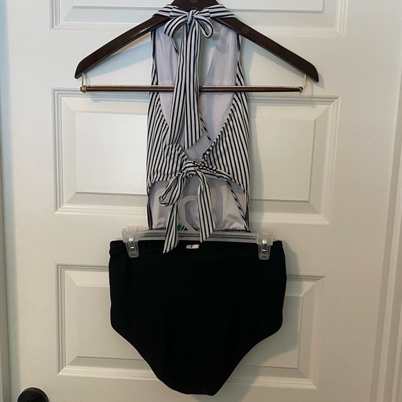 * COCOSHIP One Piece Swimsuit Striped Wrap Top Size 10 Black White - Picture 3 of 11